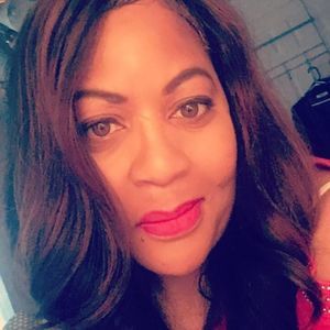 Meet your Posher, Yvette